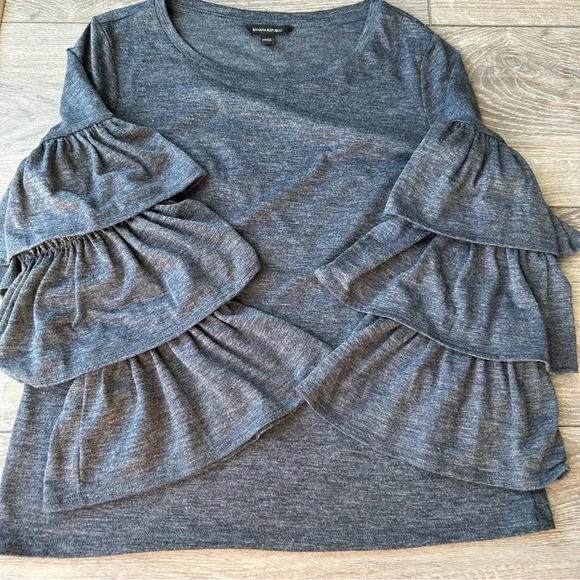 Banana Republic  Tiered Ruffle Long Sleeves Stretch Blouse - Picture 9 of 14